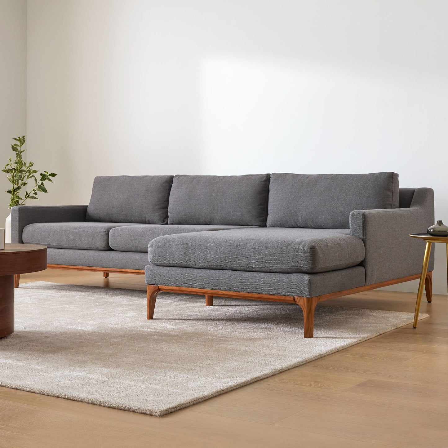 Houston 2-Piece Chaise Sectional