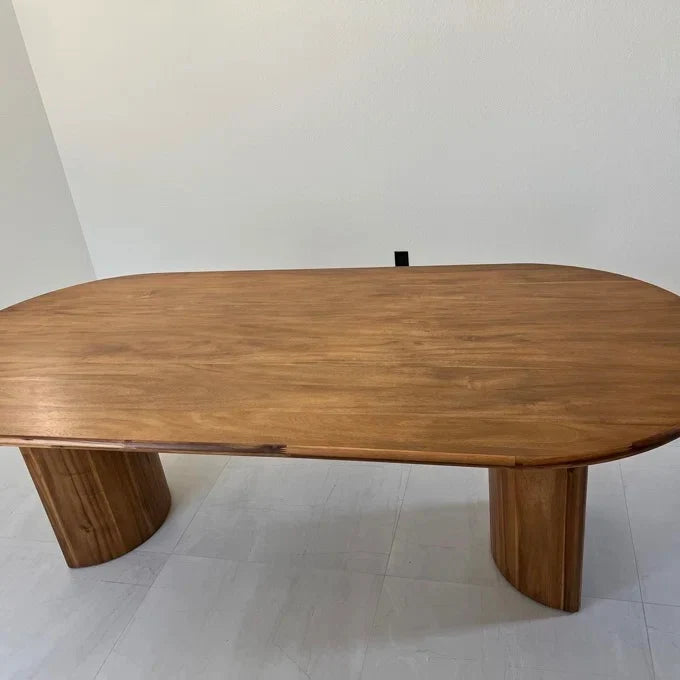 Kiaan Oval 6 Seater Dining Table – live photo 1