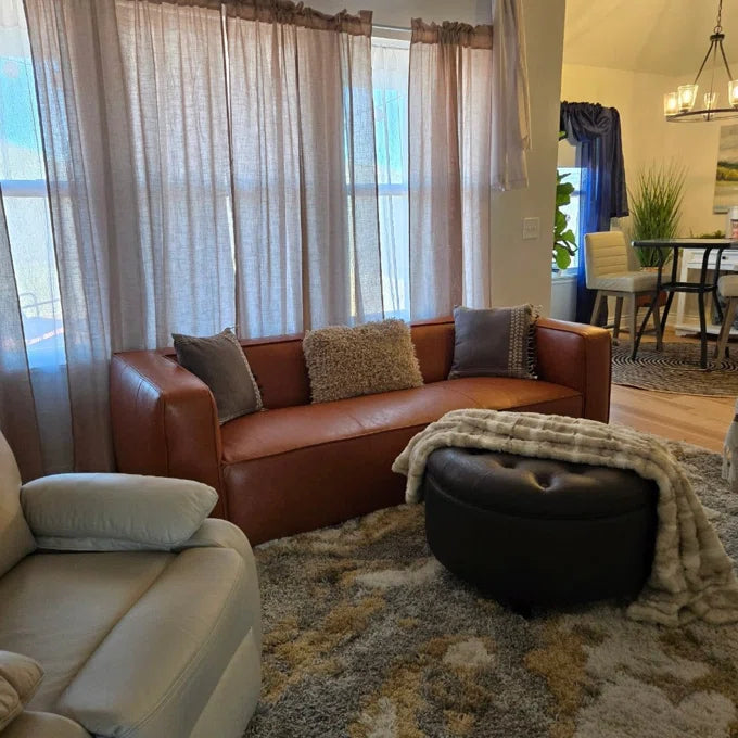 Banks Genuine Leather Sofa – live photo 1