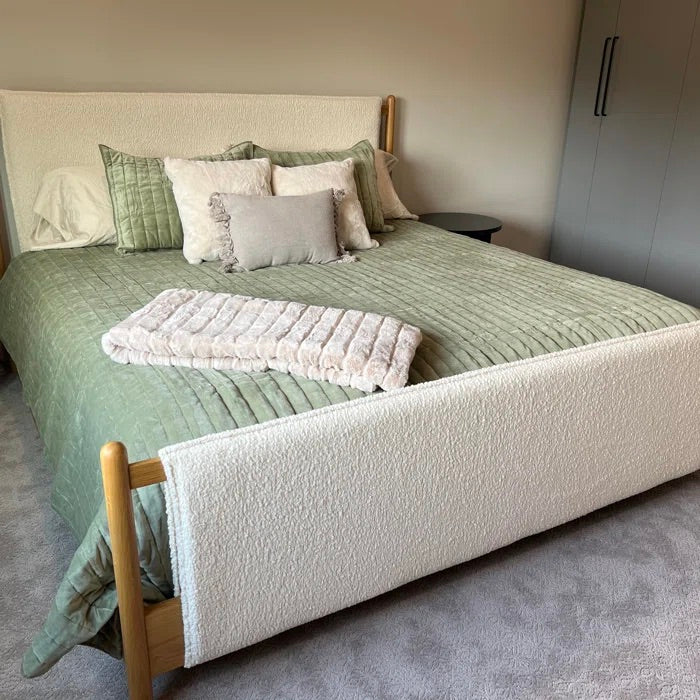 Westley Upholstered Bed – live photo 1