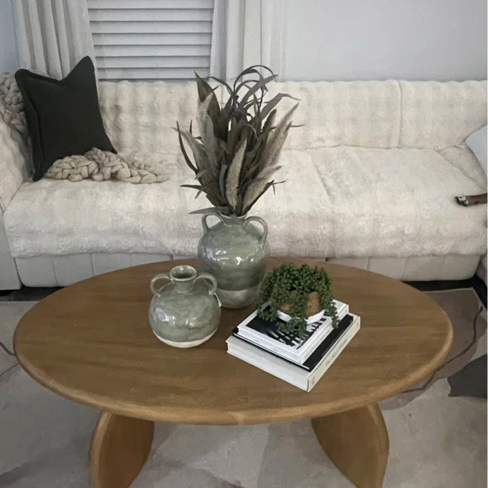 Quinton Coffee Table – live photo 1