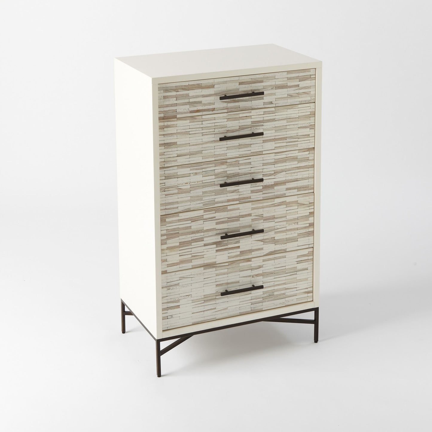 Shiloh Wood Tiled 5-Drawer Dresser