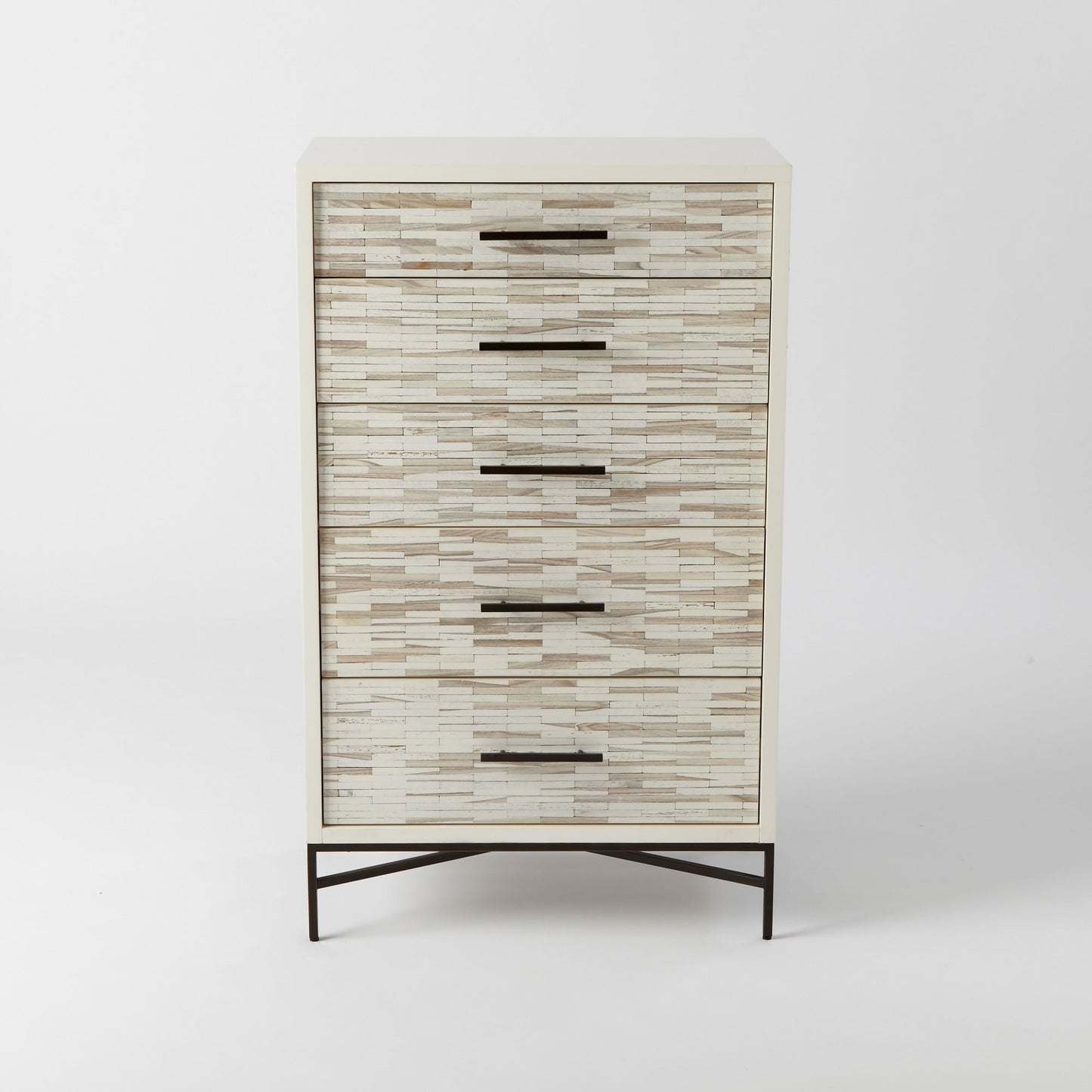 Shiloh Wood Tiled 5-Drawer Dresser